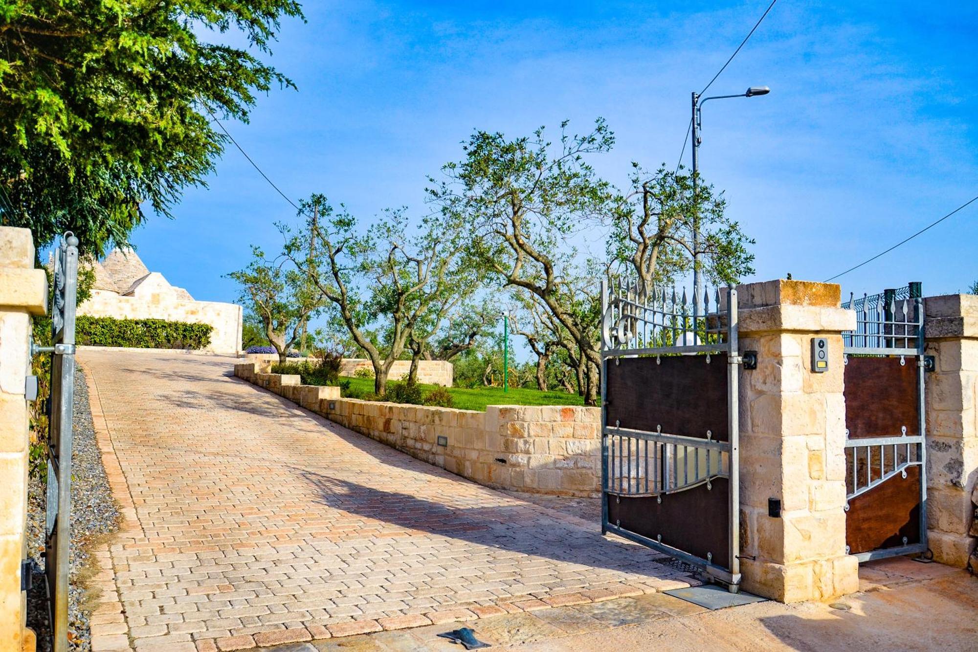 Verdeacqua Suite Locorotondo Exterior photo